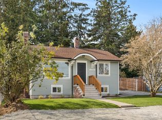 11735 N Park Ave N, Seattle, WA