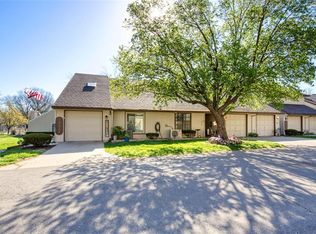 12207 Holmes Ln, Kansas City, MO 64146
