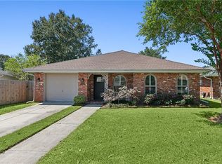 4704 Senac Dr, Metairie, LA 70003