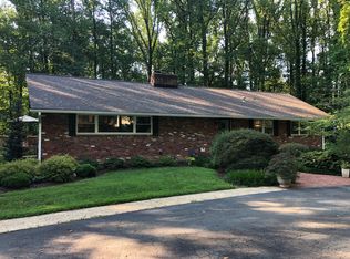 5101 Philip Rd, Annandale, VA 22003