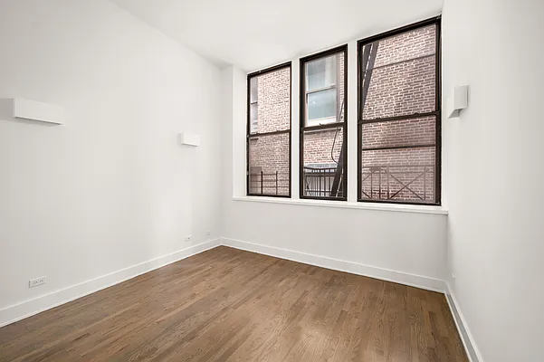 Rented by Compass | media 6