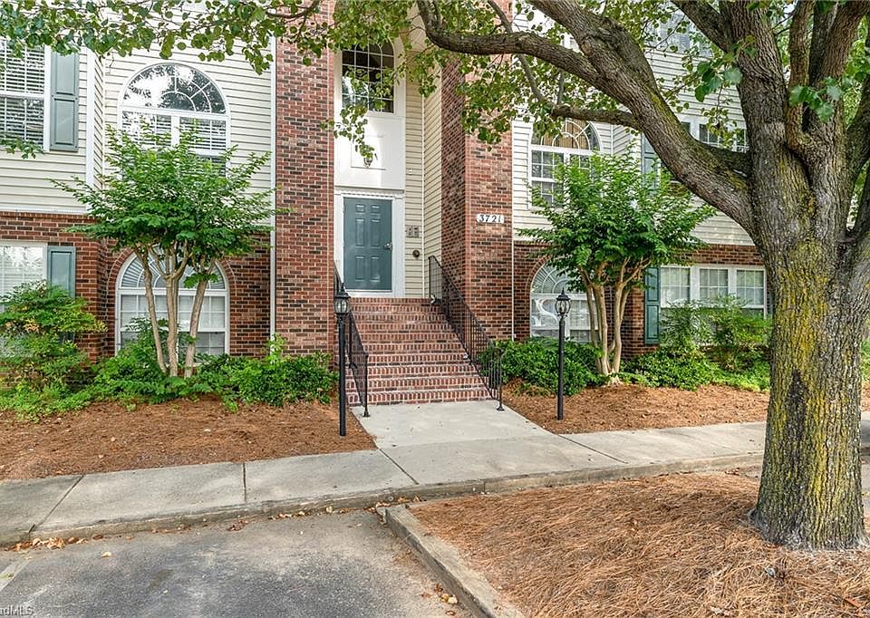 1st image of 3721 Morris Farm Dr APT 2A