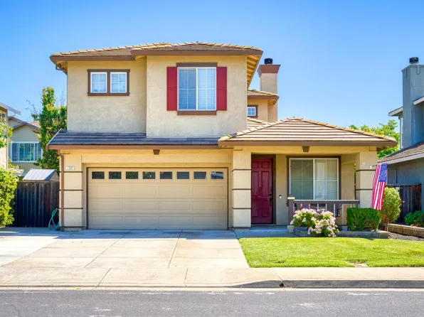 1397 Maplewood Dr, Livermore, CA 94551
