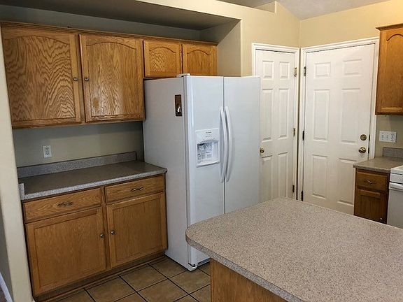 5th image of 1861 W Bridgestone Ln