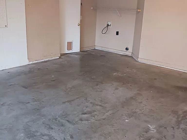 4617 Newbourne Way — Photo 25