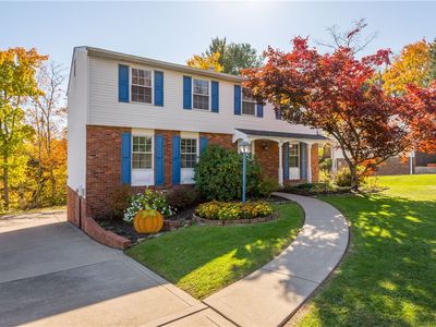 212 Glengarry Dr, Coraopolis, PA, 15108