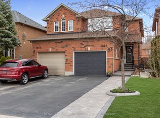 3814 Ridgepoint Way, Mississauga, ON L5N7T7