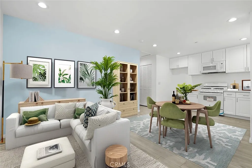 1 bed, 495 sqft, $2,300 — Photo 1