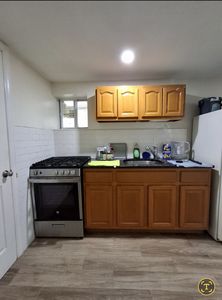 (Undisclosed Address), Richmond Hill, NY, 11418