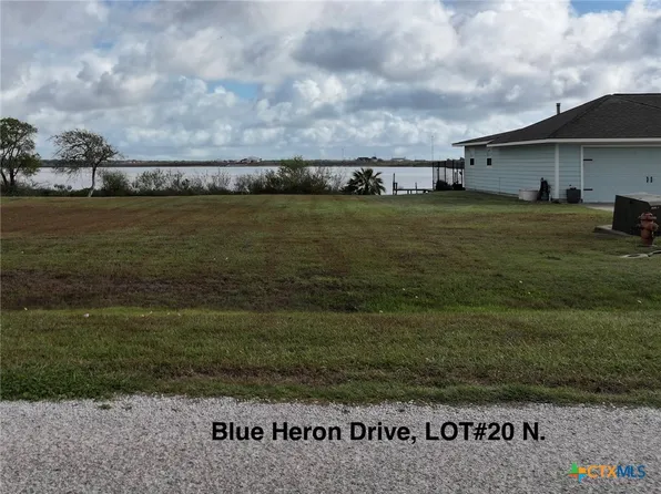 20 Blue Heron Dr N, Pt Lavaca, TX 77979