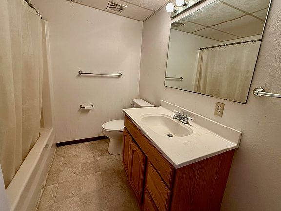 5th image of 906 Cedar River Dr NW #6