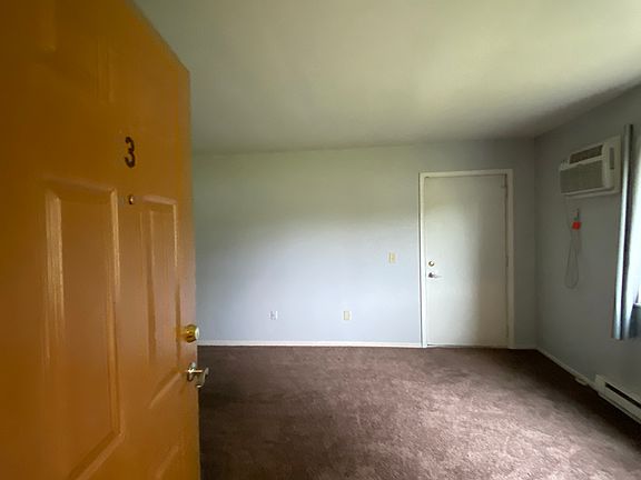 3rd image of 7400 Crosscreek Dr #3