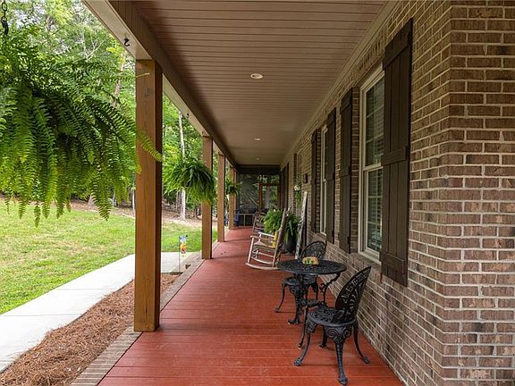 5th image of 331 Rock Creek Ln