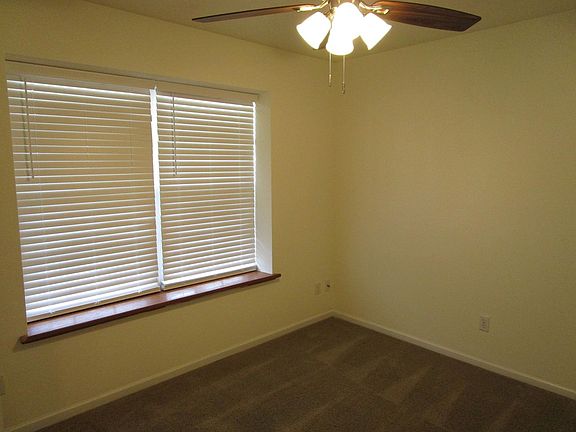 5th image of 1708-1710 Juniper Dr