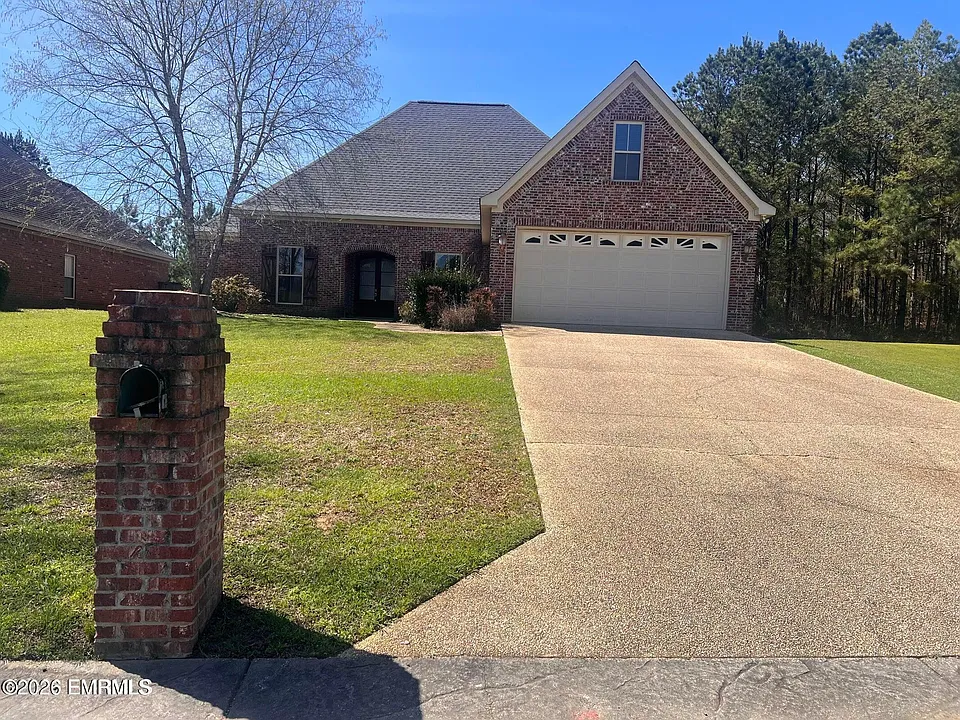8365 Ole Cobblestone Dr