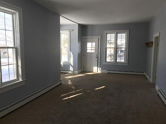 2nd image of 224 W Howard St