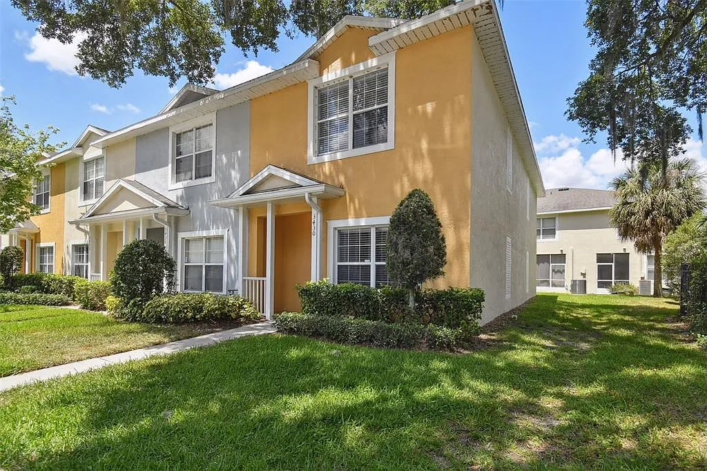 2 bed, 2.5 bath, 1696 sqft, $2,150 — Photo 3