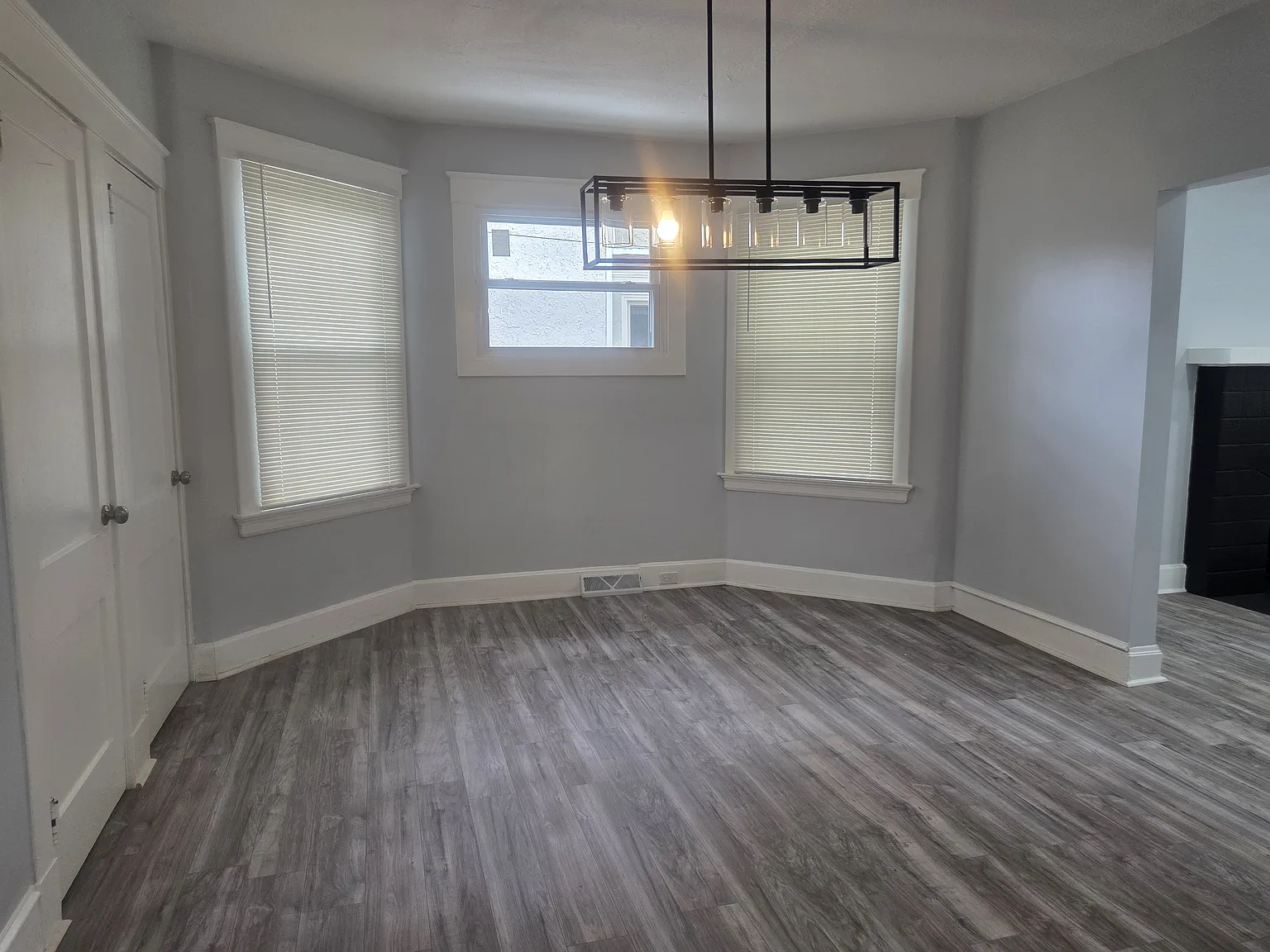 4 bed, 2.5 bath, 2674 sqft, $2,150 — Photo 4