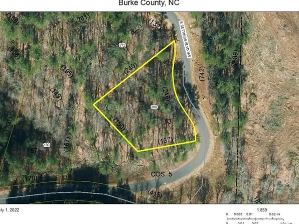 200 E Settings Blvd NW #63, Morganton, NC 28655