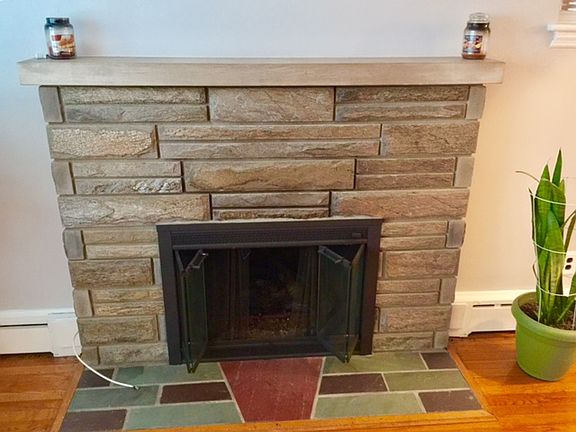 GAS/WOOD FIREPLACE