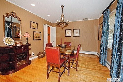 3rd image of 2 Meadow Ln