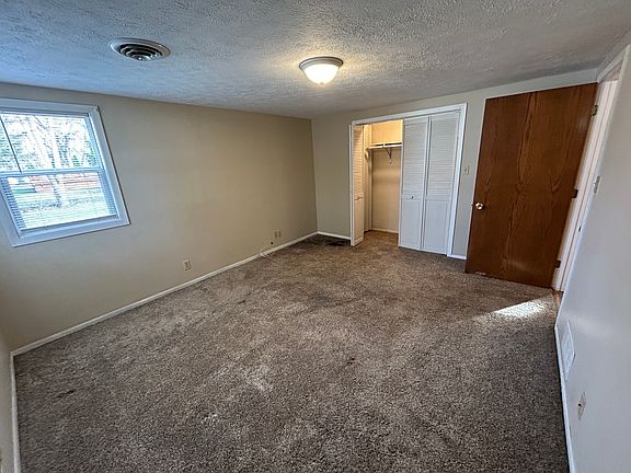 4th image of 508 W Pine St #1/2