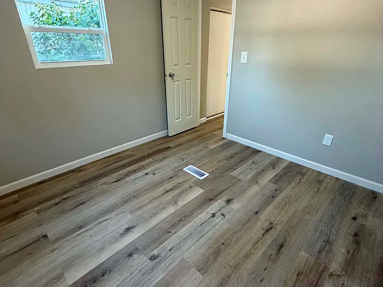 3705 W Locust St #27 — Photo 6