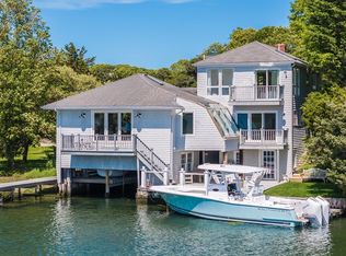 818 S Main St, Barnstable, MA 02630