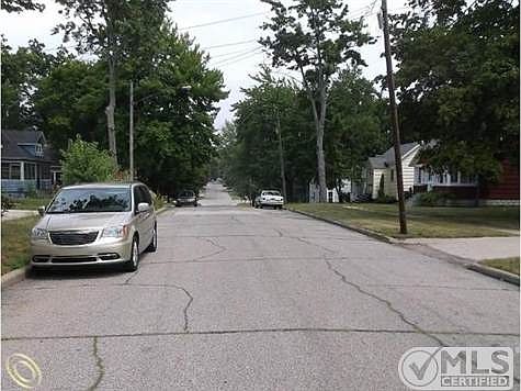 705668986 Street view.jpg