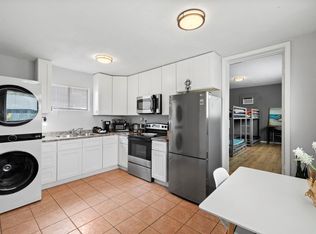 4018 Sealy St, Galveston, TX 77550