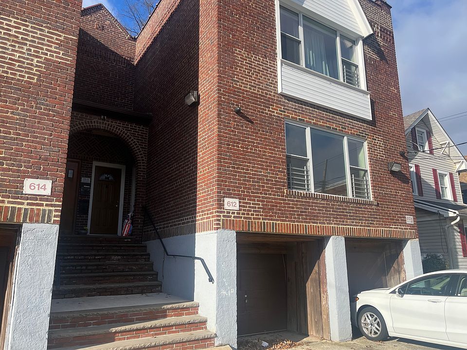 1st image of 612 Davis Ave Floor 1
