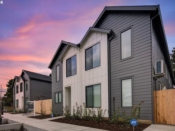 4713 NE 107th Ave #13, Portland, OR 97220