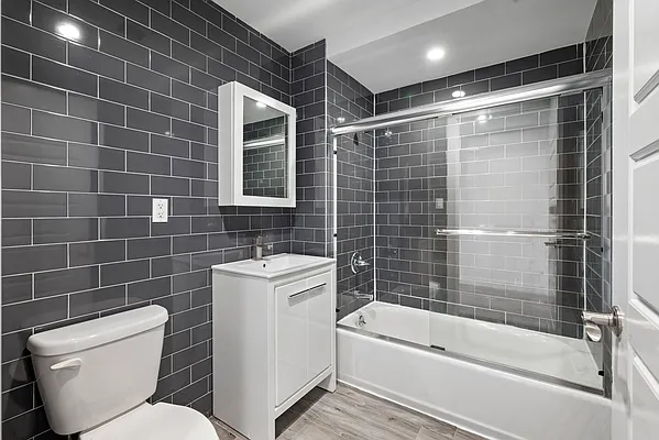 Rented by Living New York | media 12