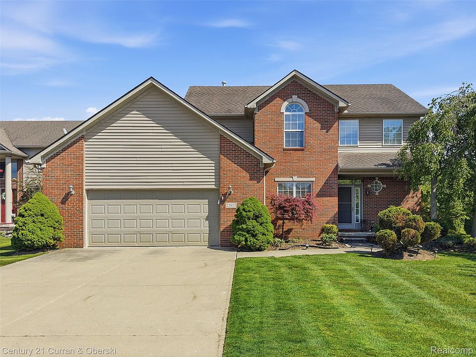 1st image of 23537 Crescent Ridge Dr