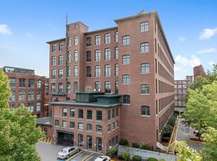 200 Market St APT 221, Lowell, MA 01852