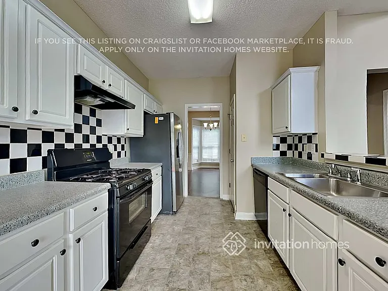 4132 Glenaire Way NW — Photo 9