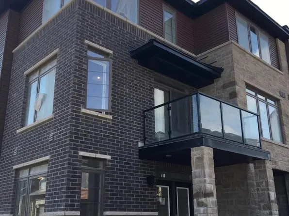 30 Times Square Blvd #80, Hamilton, ON L8J 0M1
