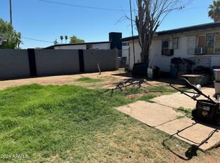 3248 E Holly St, Phoenix, AZ 85008