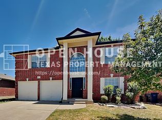 8712 Limestone Dr, Fort Worth, TX 76244