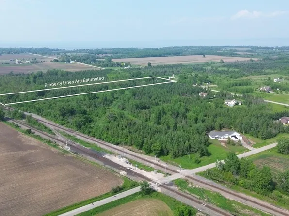 County Road R #B3, Oshkosh, WI 54902