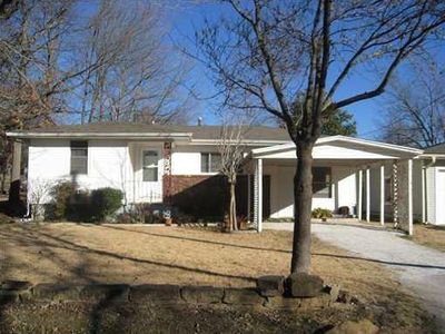 409 Kate Smith St, Prairie Grove, AR, 72753