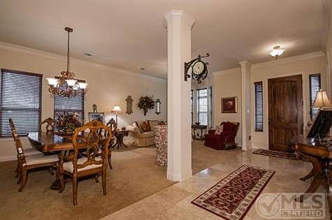 4th image of 2040 Willow Bend Dr