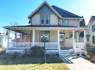 308 Upper Broadway St, Decorah, IA 52101