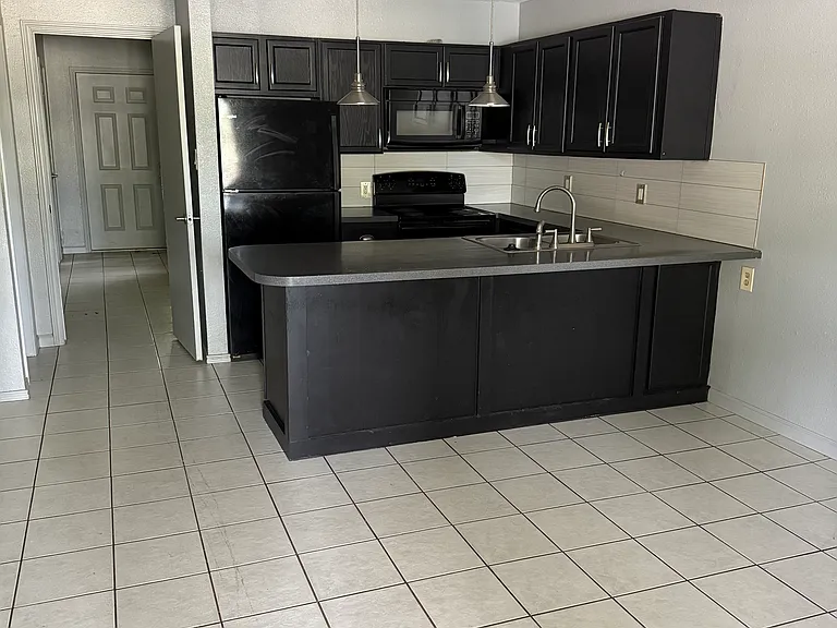7007 Guadalupe St #3 — Photo 1