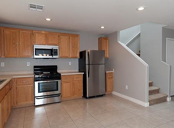 4th image of 7324 Eddington Ave