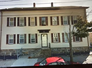 1358 Pleasant St, New Bedford, MA 02740