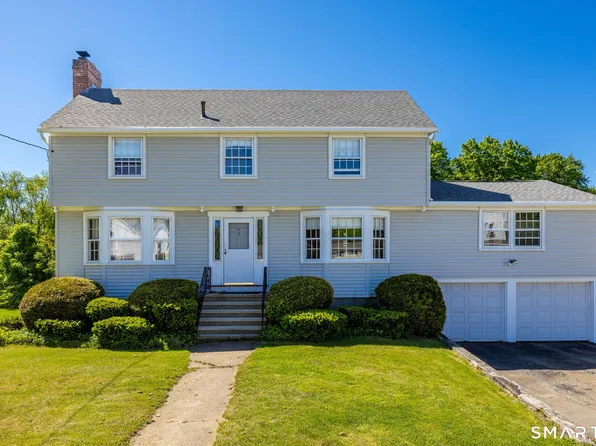 84 Norwich Avenue, Colchester, CT 06415