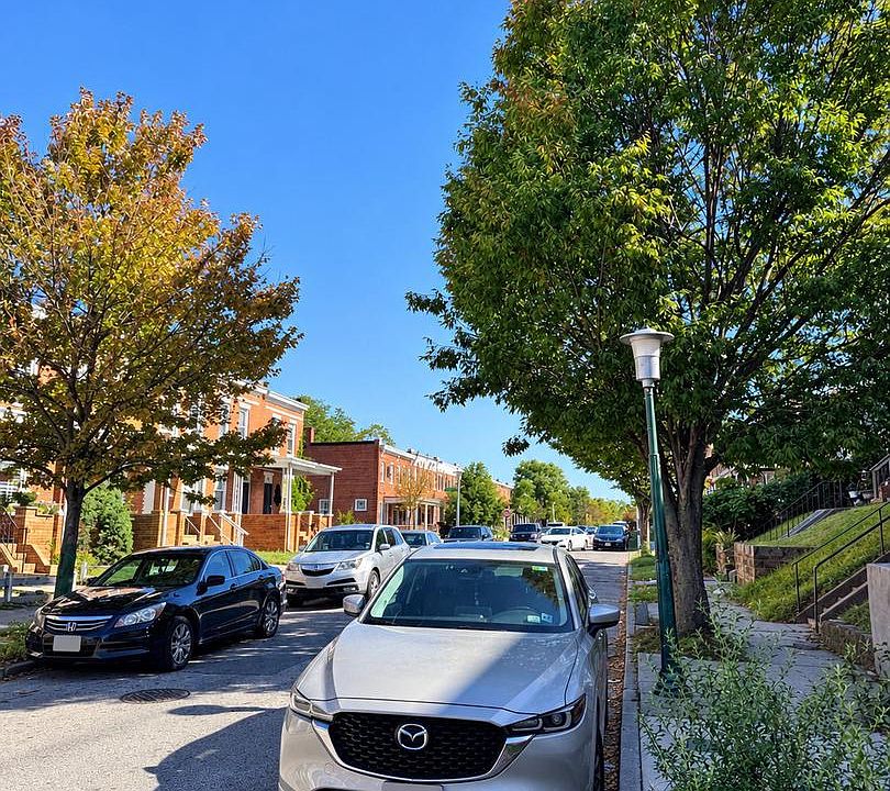 2nd image of 1918 Griffis Ave