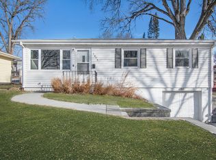 7814 Pasadena Ave, Omaha, NE 68124