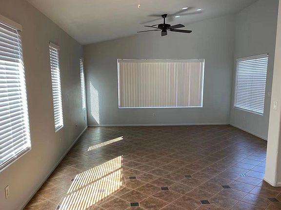 5th image of 5654 W Loma Ln